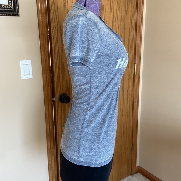 Hard Rock Hotel Chicago Gray and Purple Graphic T-Shirt Size Juniors Large - Picture 6 of 8